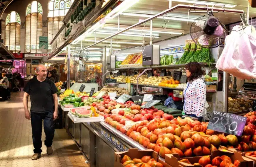 market indoor spain