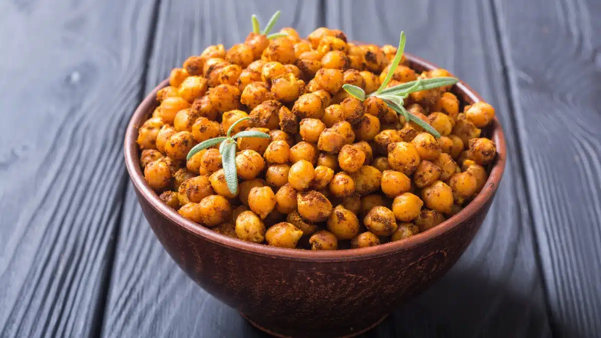 Crispy Roasted Chickpeas