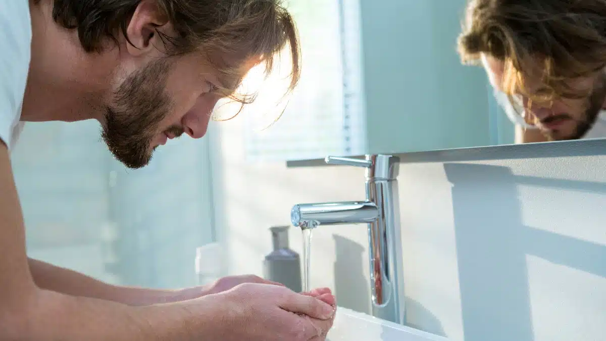 Refresh the Sink Faucet