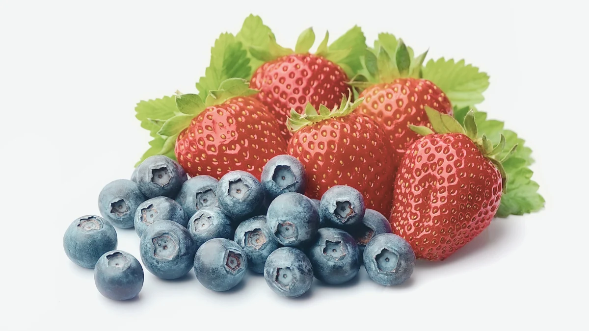 Berries (Blueberries, Strawberries)