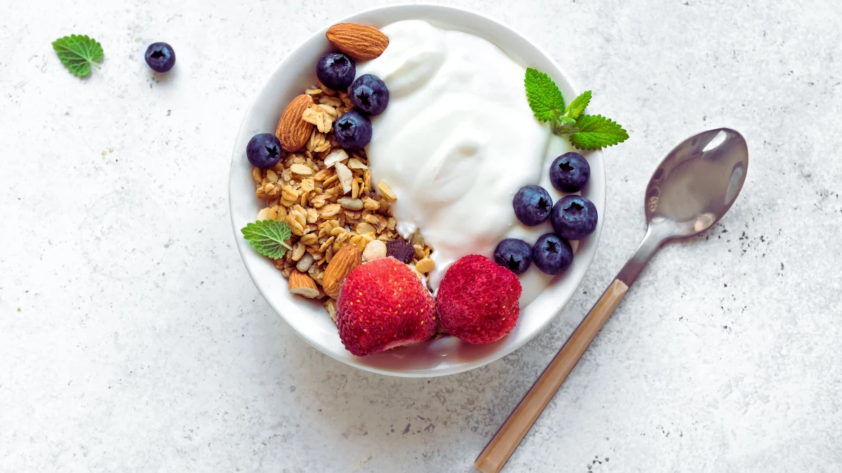 Yogurt (Probiotic-Rich)