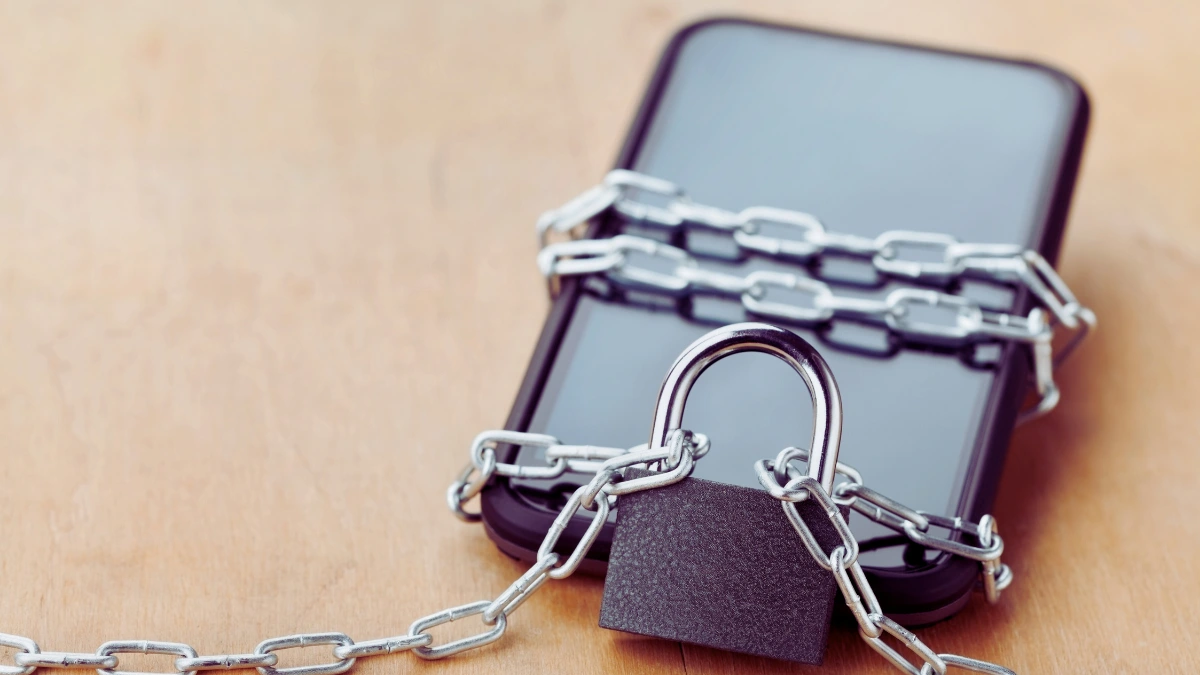 Digital Detox and Reduced Screen Time