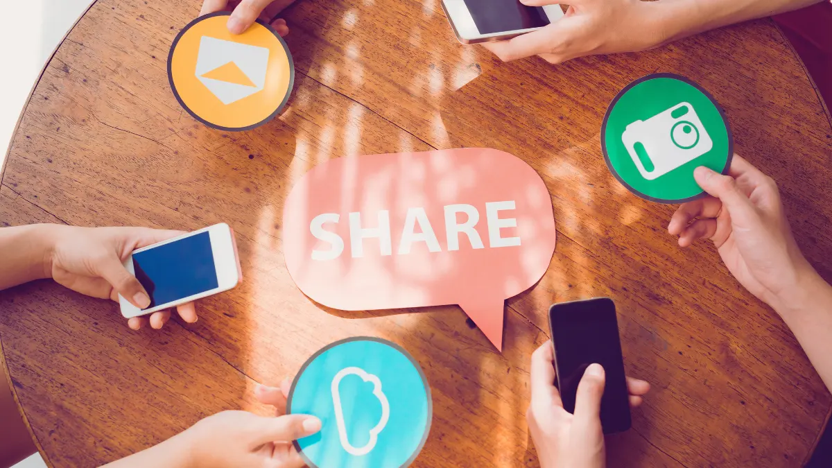 Not Oversharing Online