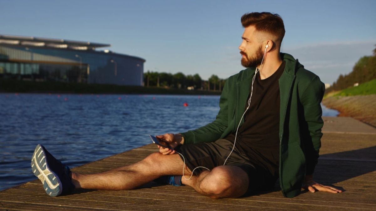 15 ‘Outdated’ Etiquette Rules That Reduce Stress in Modern Life (Therapists Back This)