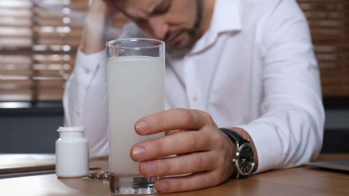 The Silent Thief in Your 40s 12 Habits Depleting Calcium (Orthopedic Surgeons Warn)