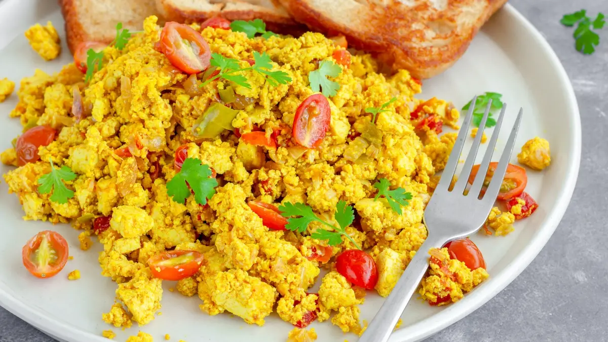Tofu Scramble with Corn Oil
