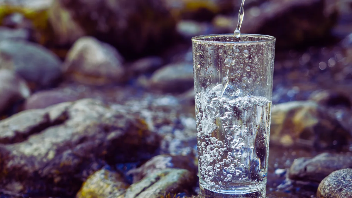 What Science Says About Drinking Mineral-Free Water