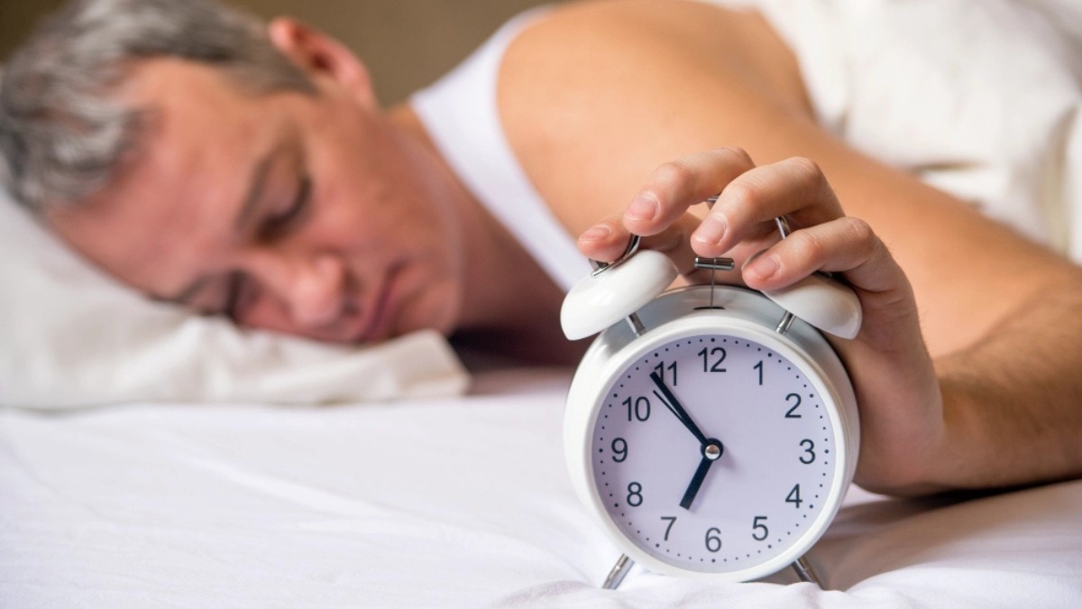 11 Stealthy Pantry Raiders That Wreck Your Circadian Rhythm (Sleep Scientists Sound The Alarm)