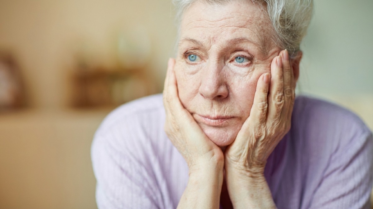 5 Brain-Boosting Foods Over 50s Eat Daily to Fight Dementia (Neurologists Agree)