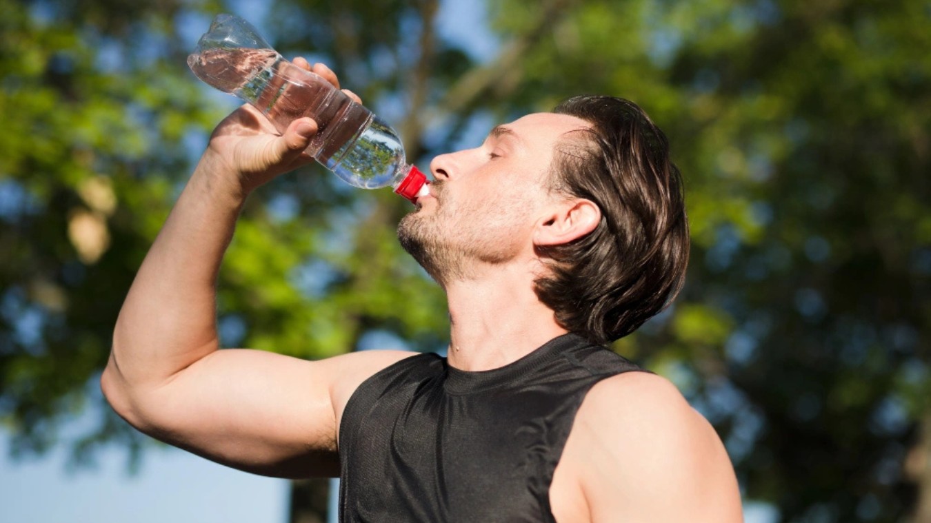 15 Hydration Habits That Transform Joint Health When Traditional Methods Fail