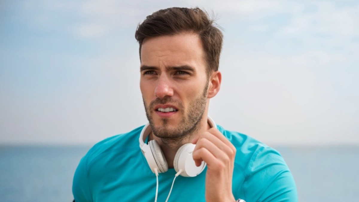 14 Brutal Everyday Habits Doctors Say Are Worse for You Than Not Exercising