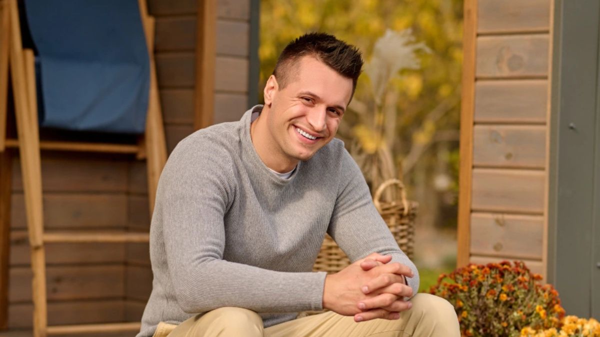 9 Kitchen Ingredients For Glowing Skin (Backed By Science) — And 4 Trendy Products To Skip, According To Estheticians